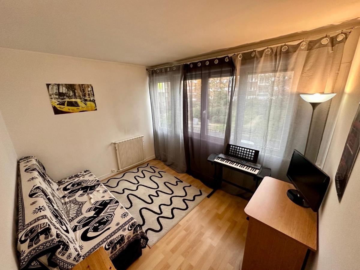 La C@Sa: Appartement Lumineux De 4Pieces / 3Ch/ Balcon/ Parking Bagnolet Exterior foto